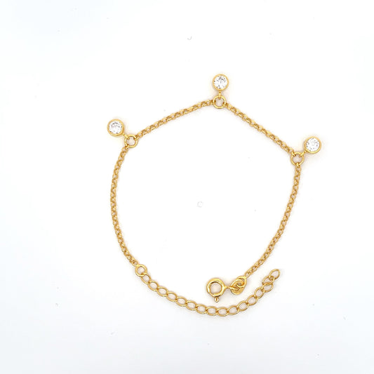 Gold plated elegant bracelet with stones
