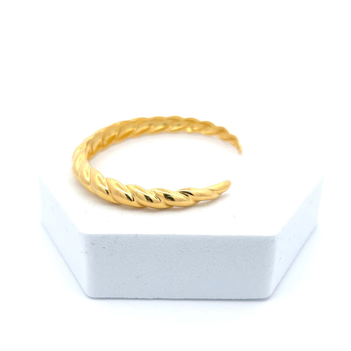 925 Sterling Silver Yellow Gold-Plated Twisted Bangle Bracelet for Women