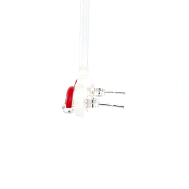 Ohrstecker Weihnachtsmannmütze aus 925er Silber mit rotem Emaille und Kristallakzent