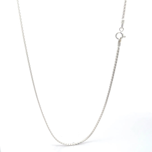 Halskette aus 925er Silber in Boxform