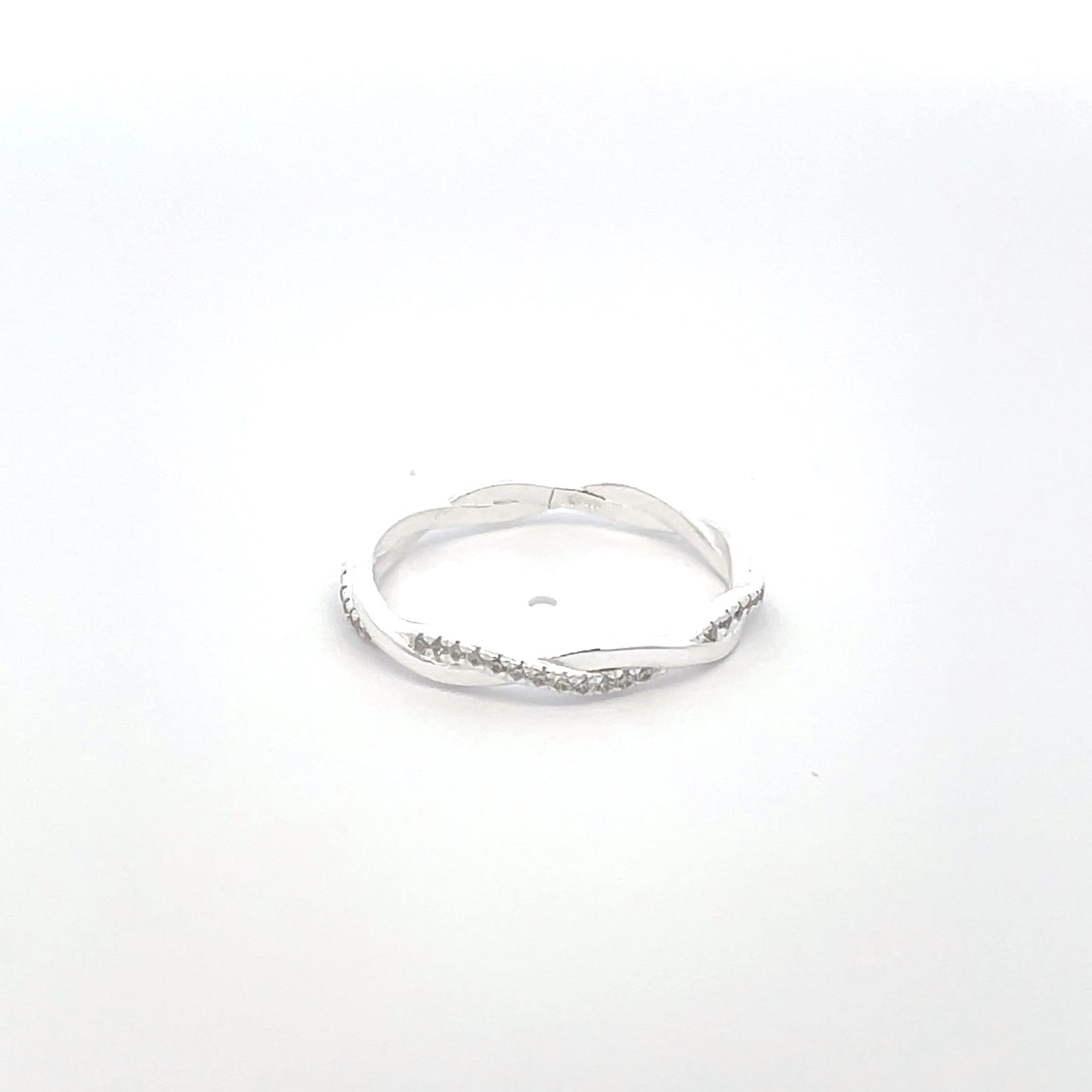 925 Silver Delicate Twist Ring – Minimalist Elegance