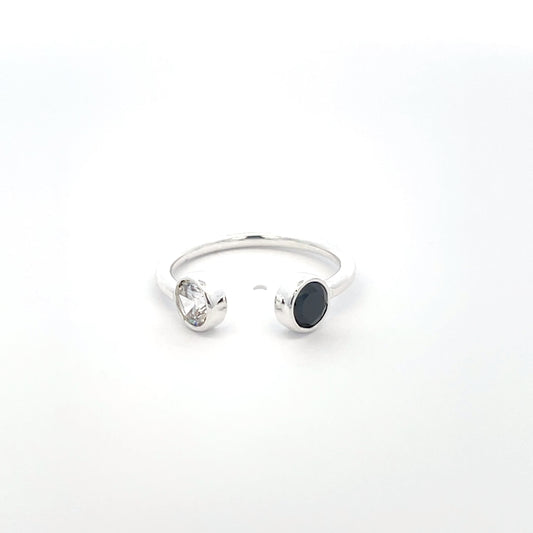 Offener Ring aus 925er Silber mit weißem und schwarzem Zirkon