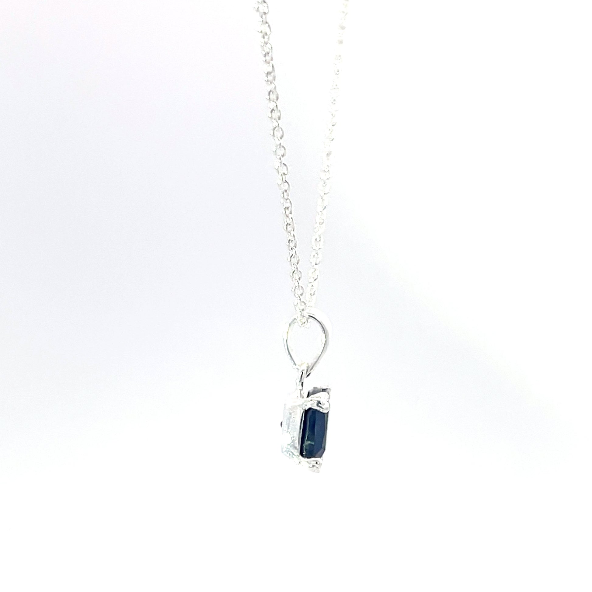 925er Silber blauer Kissenschliff-Anhänger mit Kette