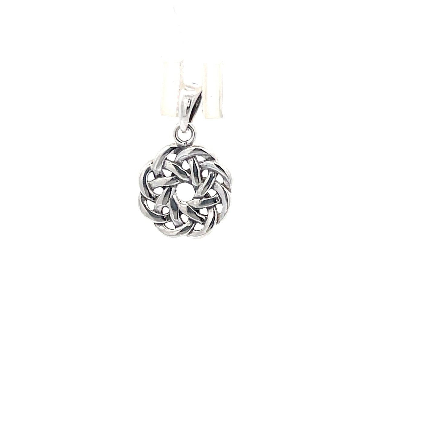 925 Silver Celtic Knot Pendant