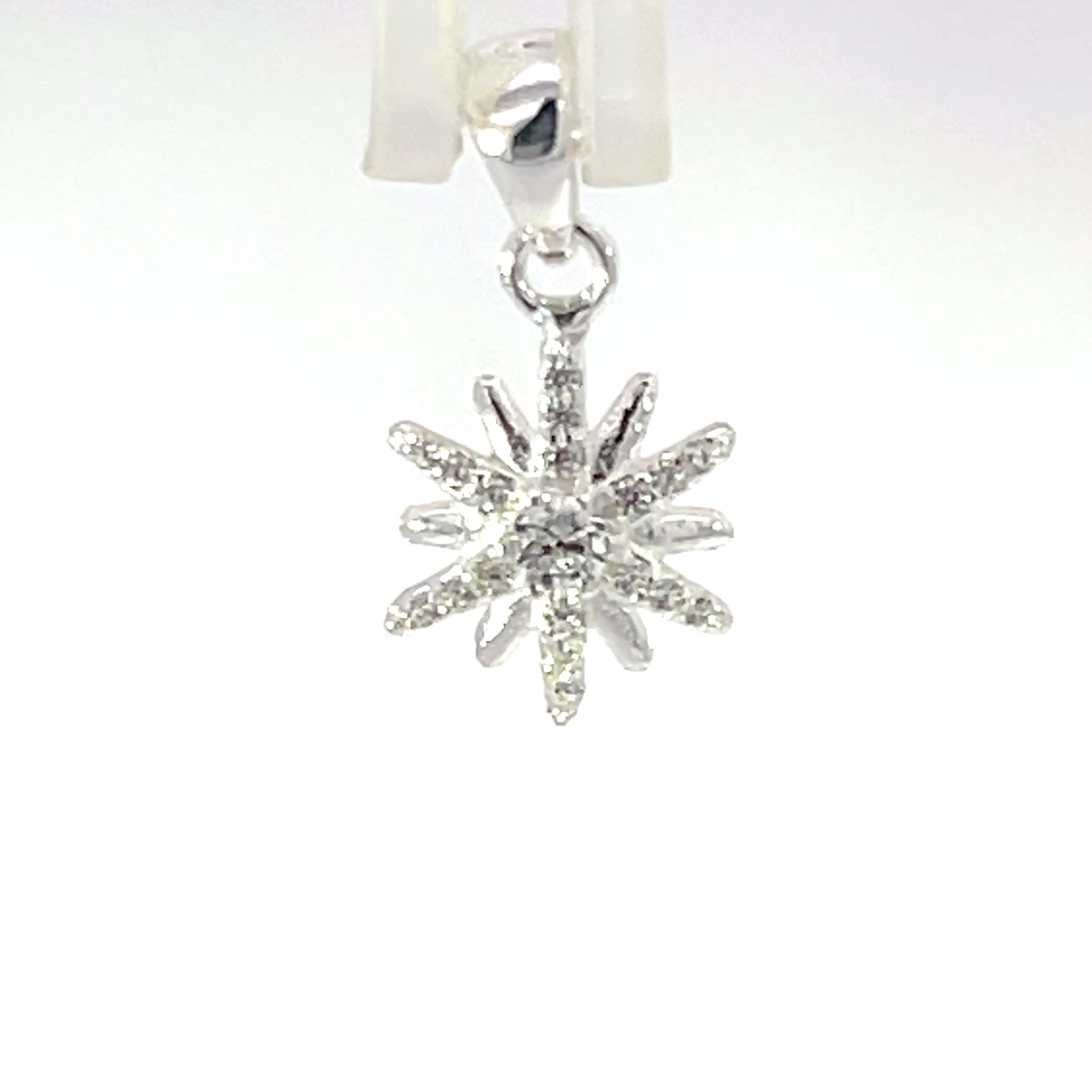 Halskette aus 925er Sterlingsilber mit Zirkonia-Sternenanhänger