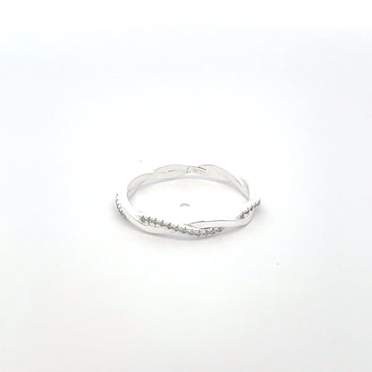 925 Silver Delicate Twist Ring – Minimalist Elegance