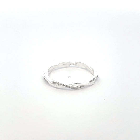 925 Silver Delicate Twist Ring – Minimalist Elegance