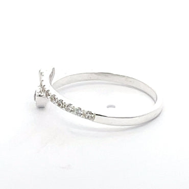 925 Silver Zircon Floral Ring – Feminine Grace