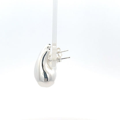 Tropfenförmige Ohrstecker aus 925er Sterlingsilber mit Steckverschluss