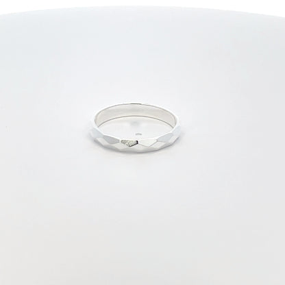 925 Silver Faceted Band Ring – Subtle Sparkle