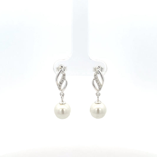 Ohrhänger aus 925er Sterlingsilber mit Perlenverzierungen