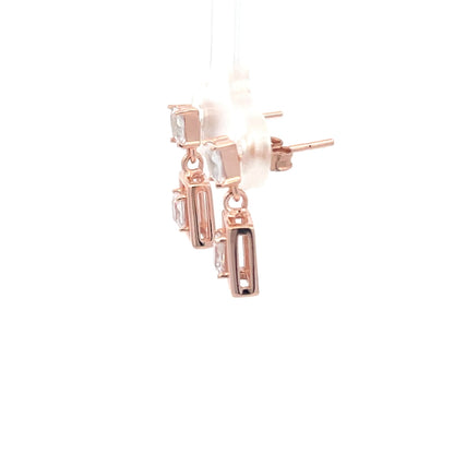 Rechteckige Ohrhänger aus 925er Sterlingsilber, rosévergoldet, mit Zirkonia