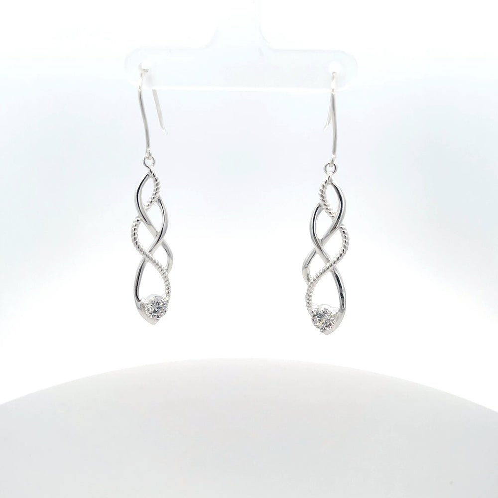 Ohrhänger aus 925er Sterlingsilber mit gedrehtem Design