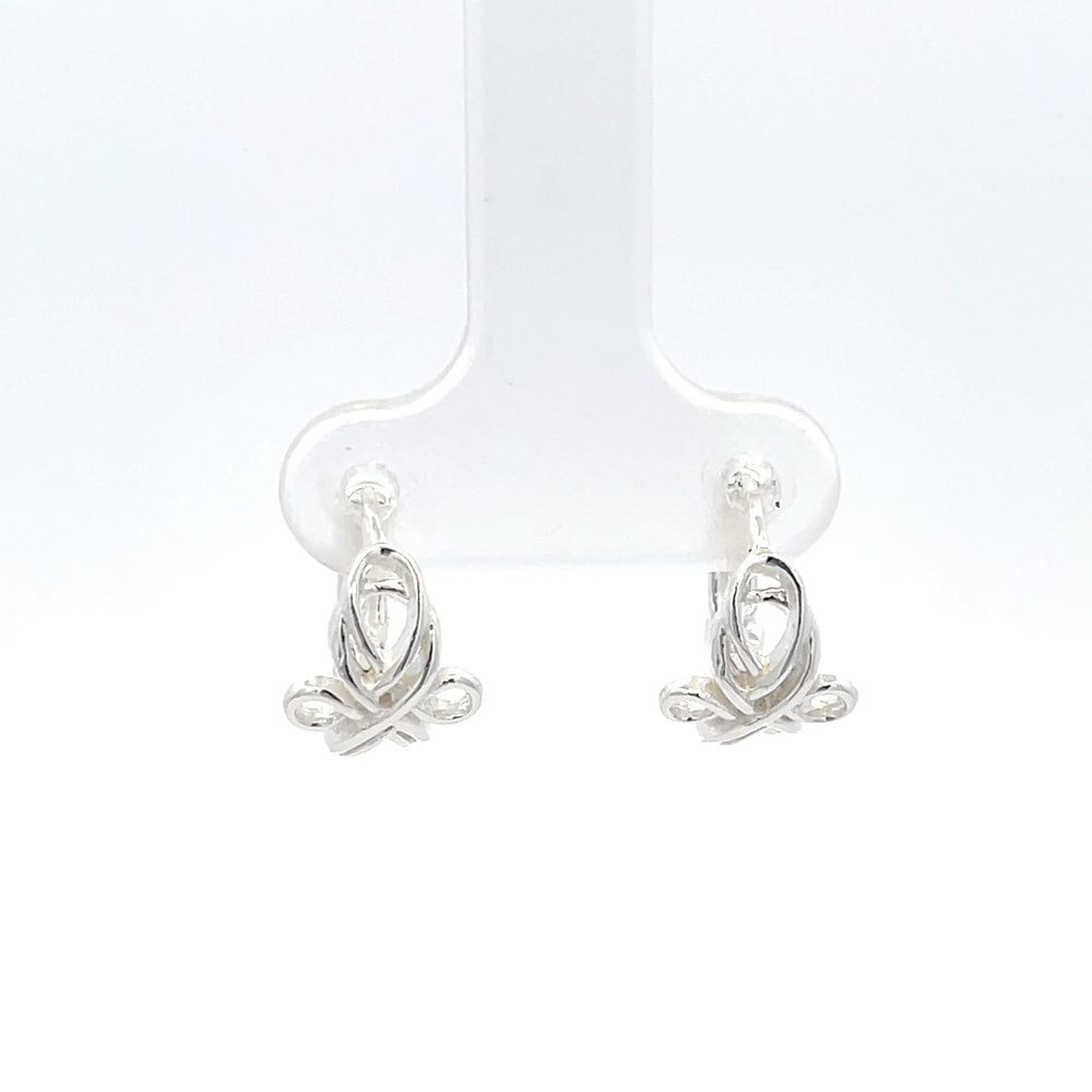 Ohrringe aus 925er Silber im Knoten-Design