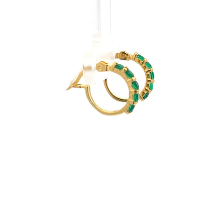 Ohrringe aus 925er Silber, 14 Karat vergoldet, mit grünen Steinakzenten