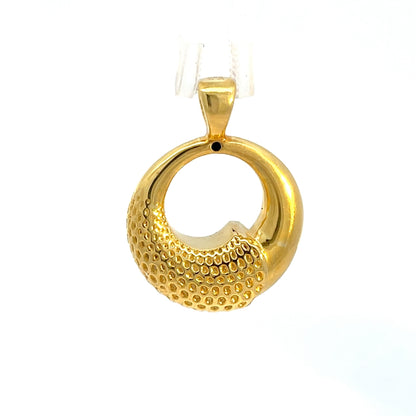 Kreisanhänger aus 925er Sterlingsilber, 14 Karat gelbvergoldet, mit strukturierter Oberfläche