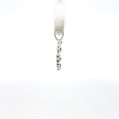 Sternenherz-Anhänger aus 925er Sterlingsilber mit Zirkonia-Akzenten