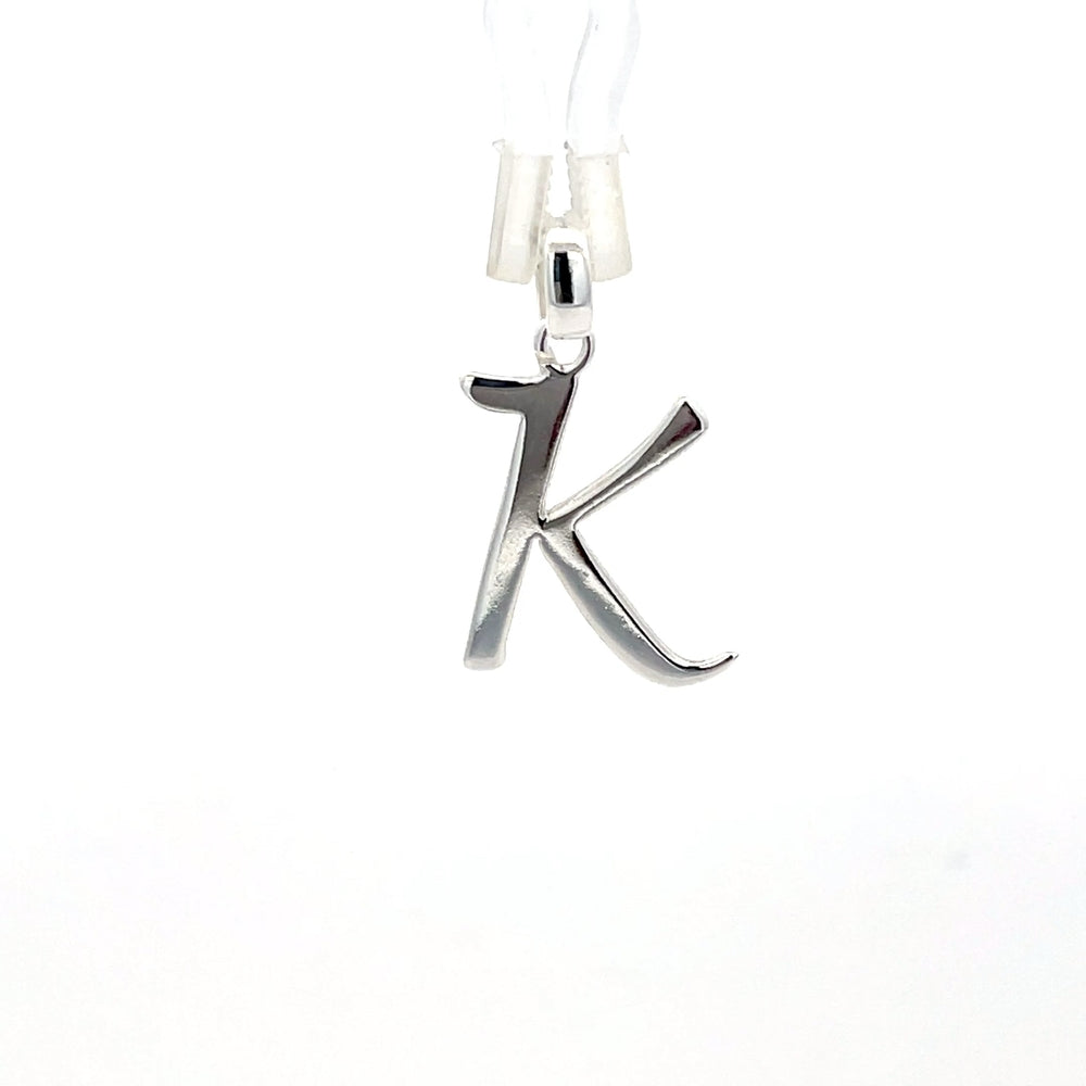 Anhänger aus 925er Silber mit dem Buchstaben „K“
