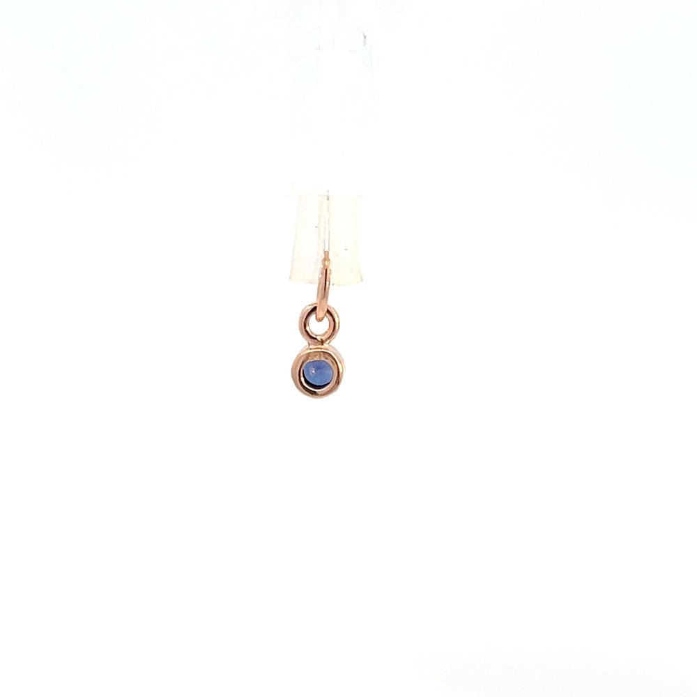 Anhänger aus rosévergoldetem 925er Sterlingsilber mit blauem Stein