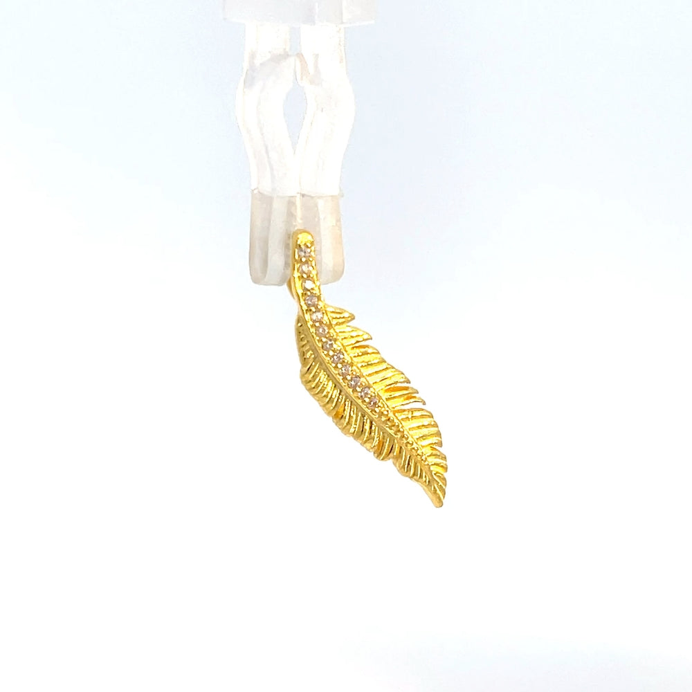 Federanhänger aus 925er Sterlingsilber und vergoldet mit Zirkonia-Verzierung