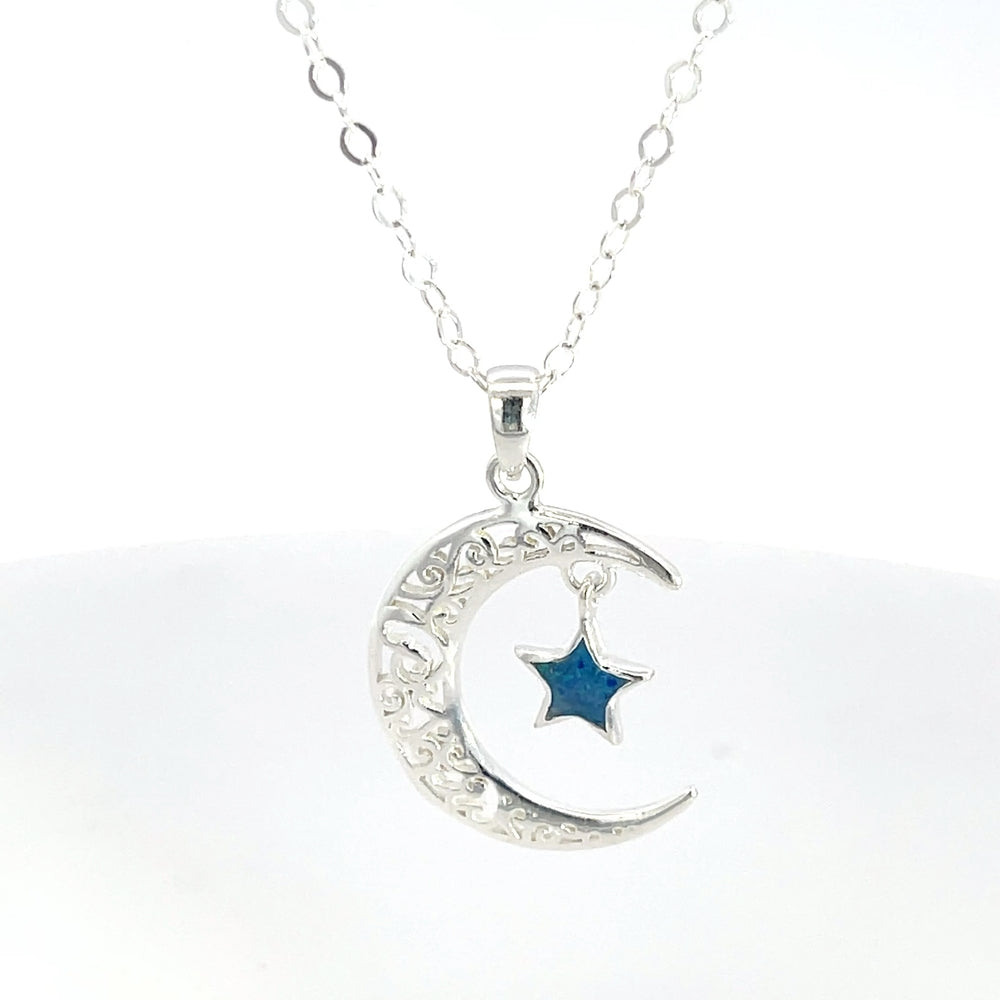 Halbmond-Halskette aus 925er Silber mit Zirkonia-Akzenten