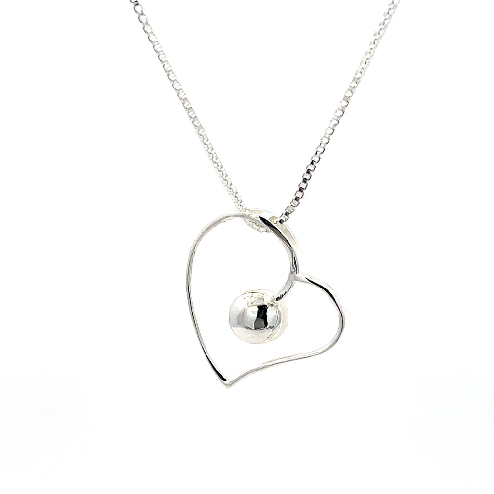 Halskette aus 925er Sterlingsilber mit offenem Herzanhänger