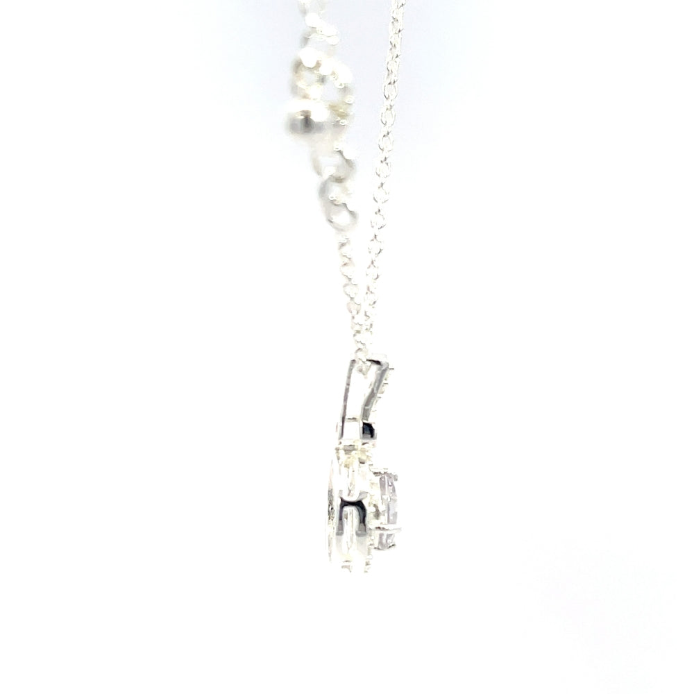 Halskette mit funkelndem Halo-Anhänger aus 925er Silber