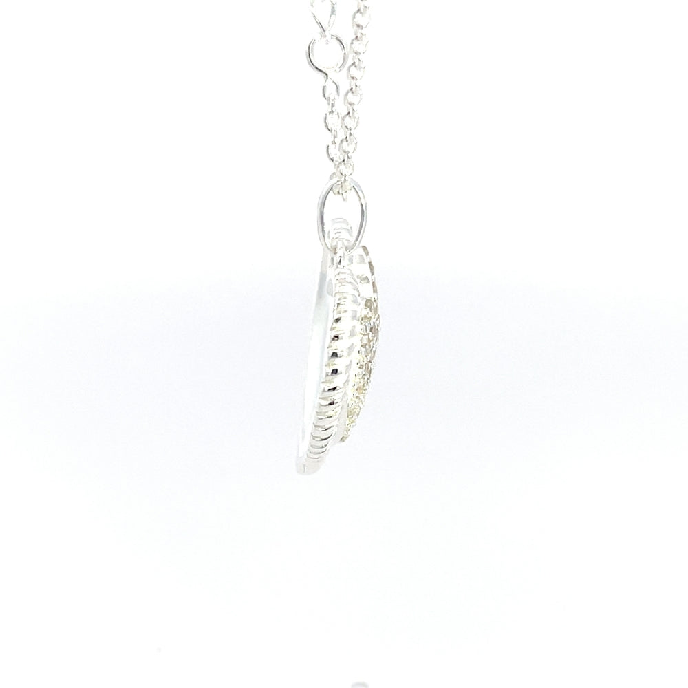 Halskette mit Herzanhänger aus 925er Sterlingsilber und Steinbesatz