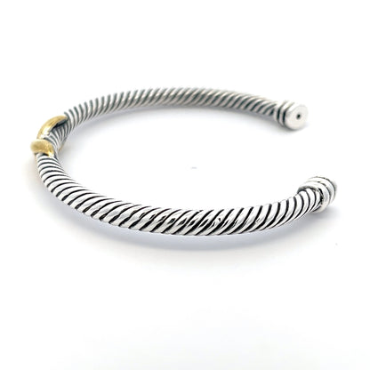 Armreif aus 925er Sterlingsilber mit 14-karätig gelbvergoldetem X-Akzent – offenes Manschettendesign