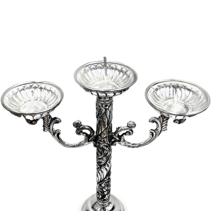 Kerzenständer aus 925er Sterlingsilber, antik oxidiert, mit 3 Armen und Blumenmuster
