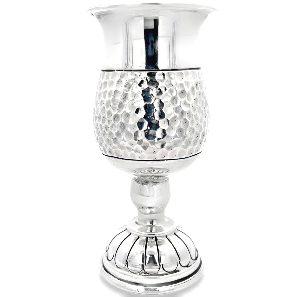 Trinkglas aus gehämmertem 925er Silber im Artisan-Stil, klein