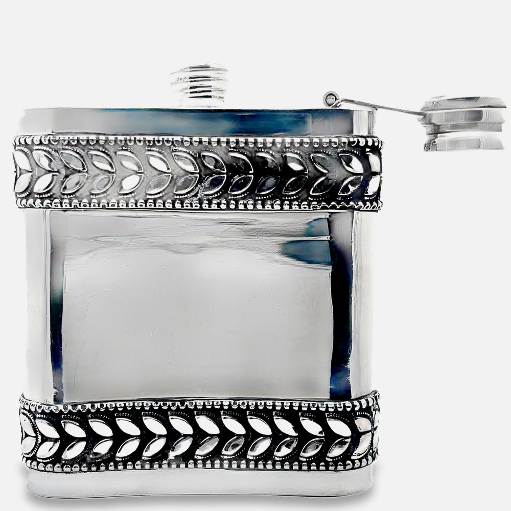 925er Silber Antike Oxidierte Whiskyflasche