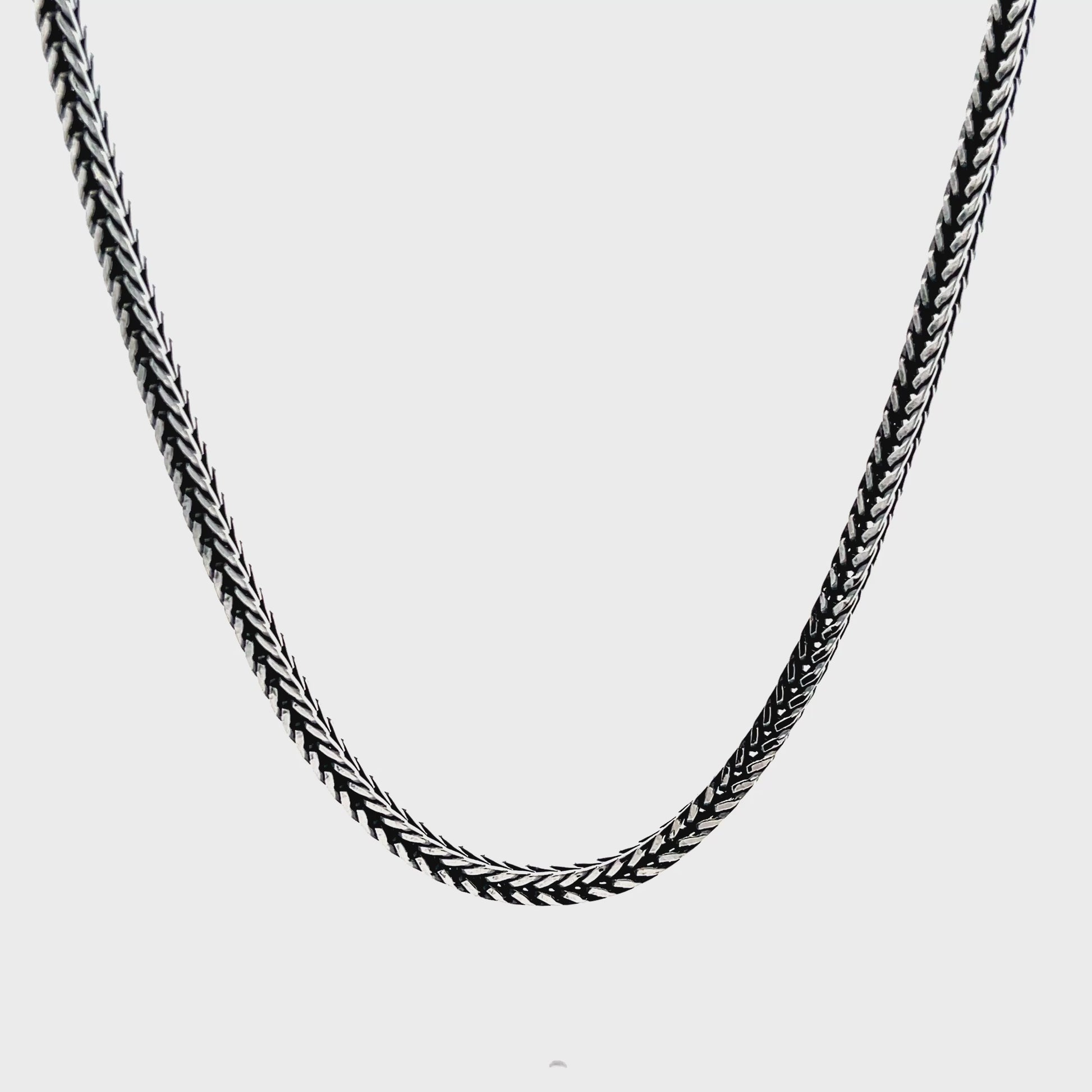 Elegante Halskette aus 925er Silber