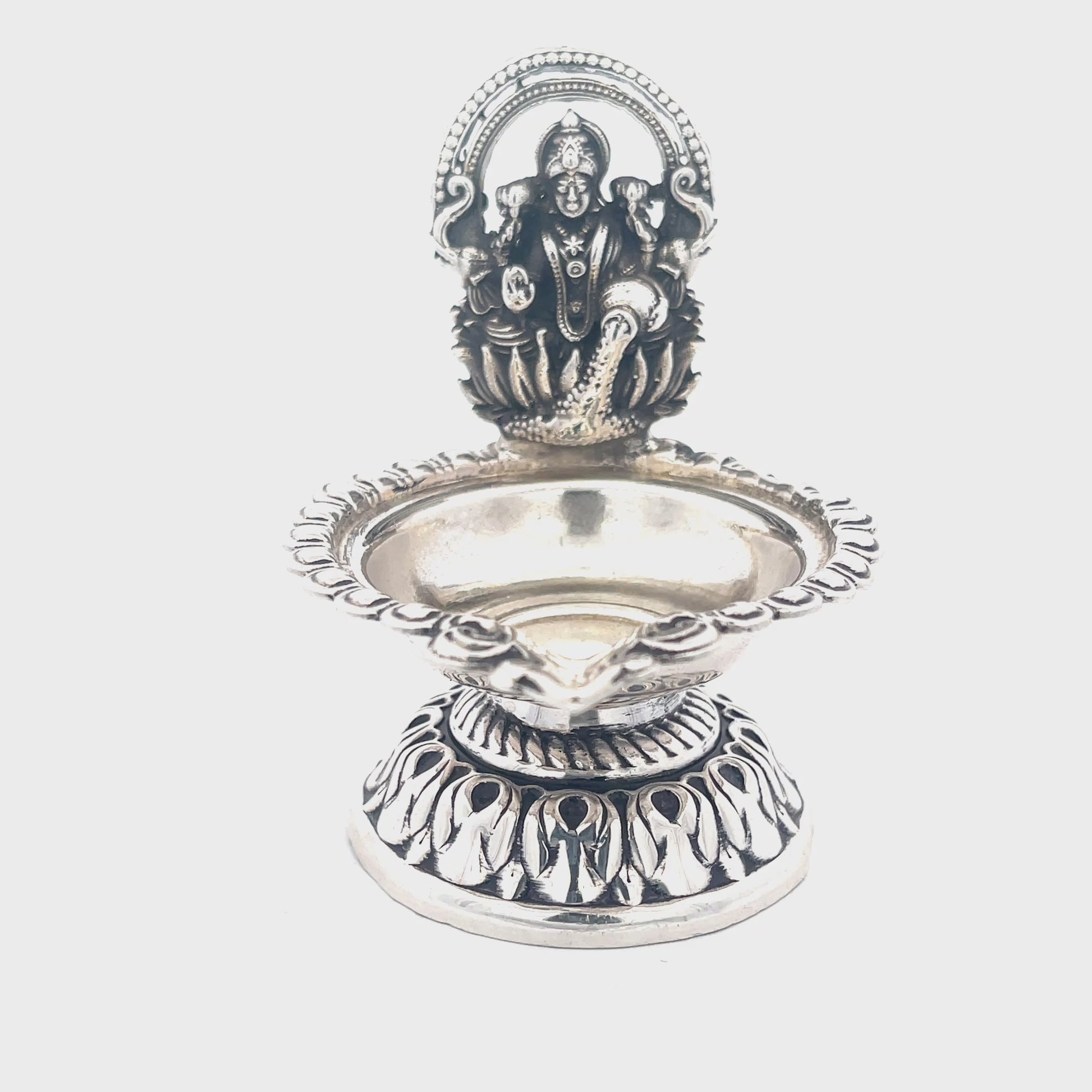 925 Silber Laxmi Diya – Oxidiertes Finish