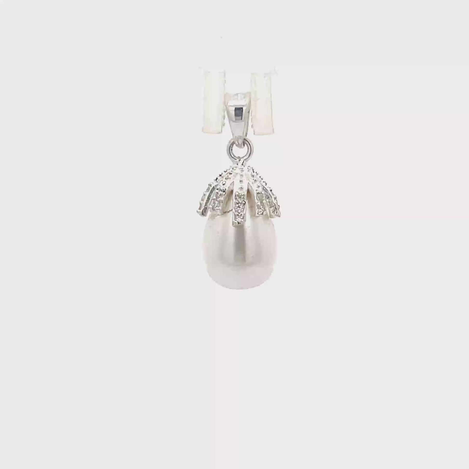 925 Silver Pearl Drop Pendant