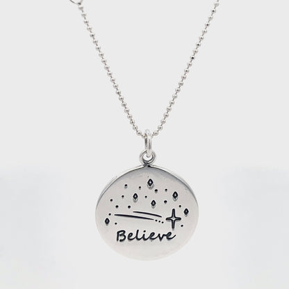 Halskette aus 925er Silber mit Anhänger „Believe“