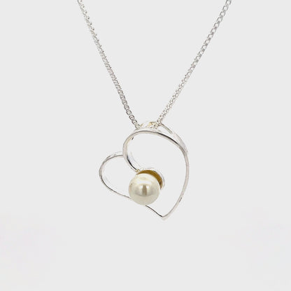 Halskette aus 925er Sterlingsilber mit offenem Herzanhänger